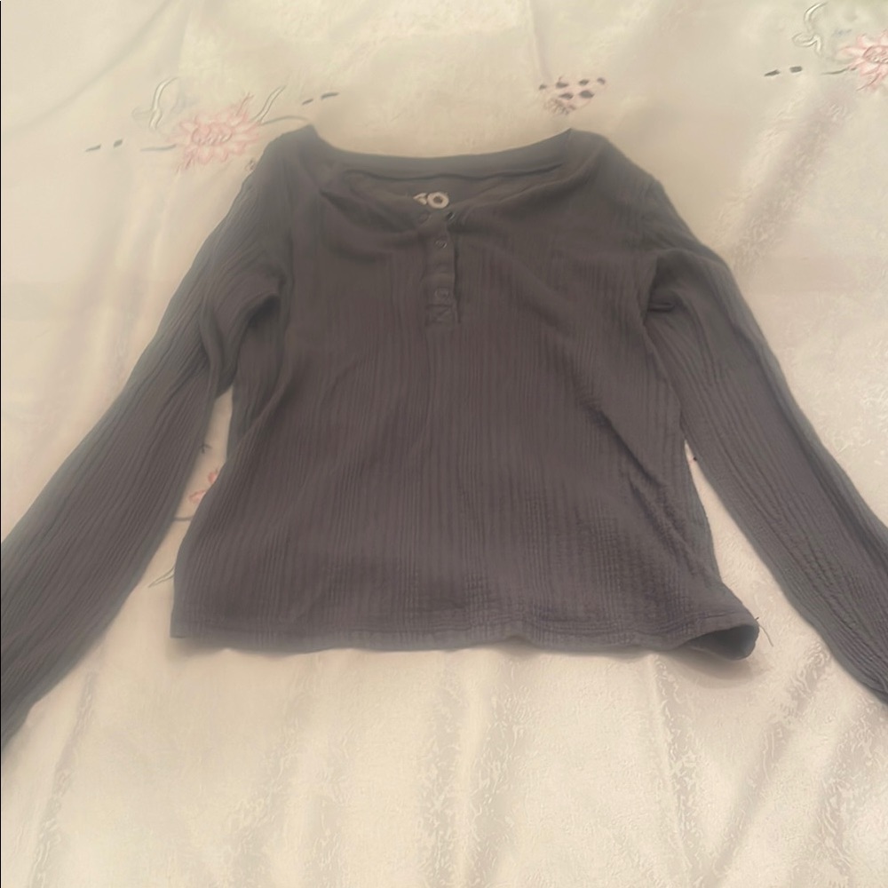 Women's Gray Long Sleeve Top